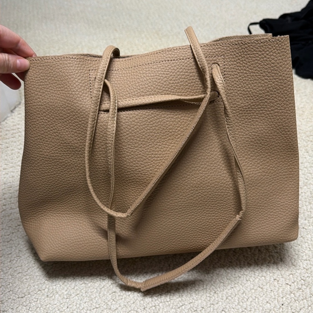 Brown/tan Pebbled leather purse